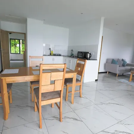Jolie View Self Catering Apartments Victoria Exterior photo
