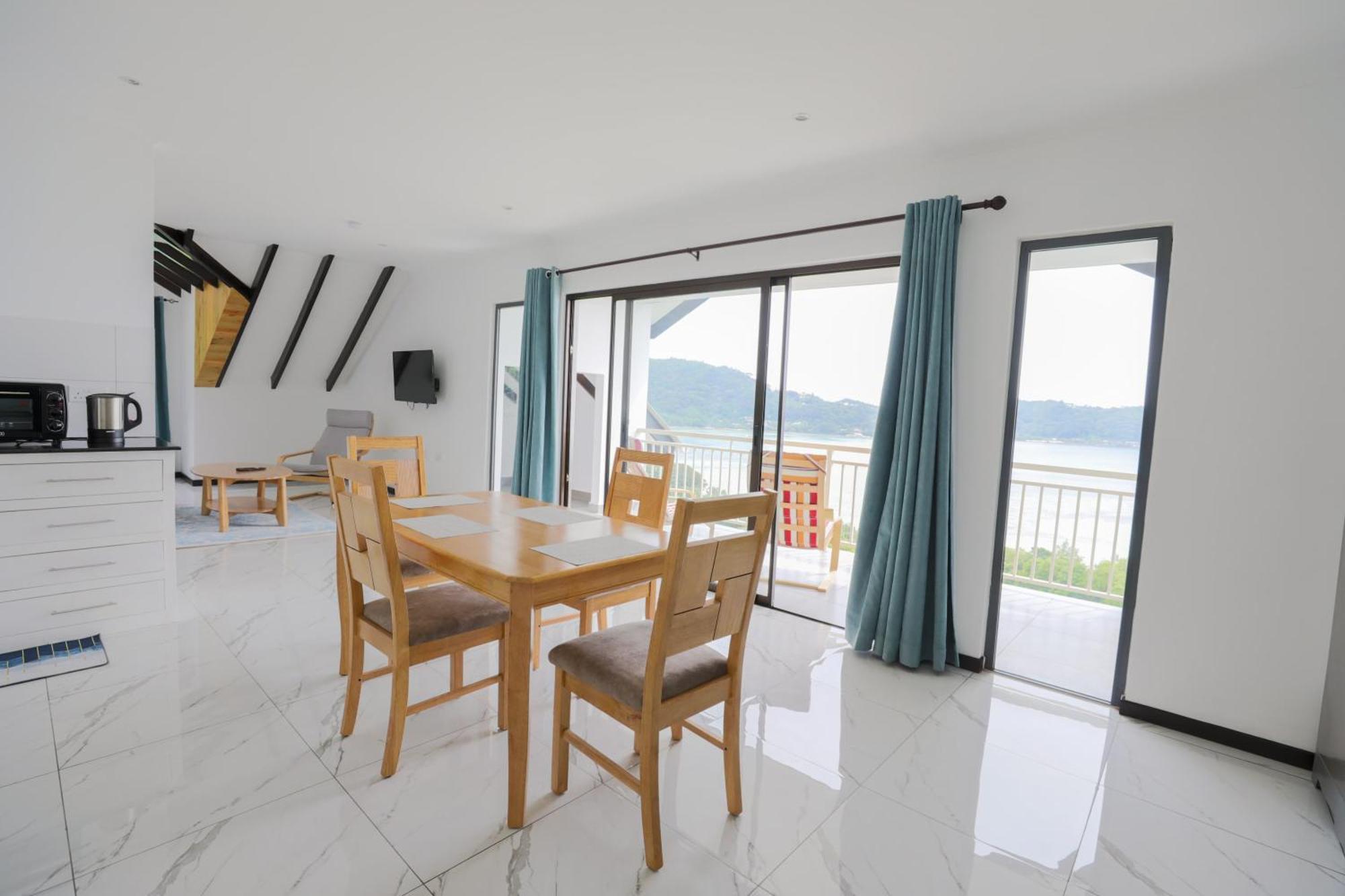 Apartment Jolie View Self Catering